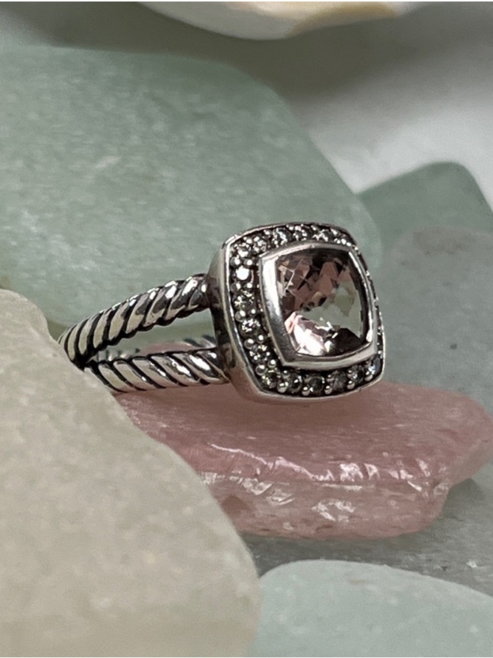 David Yurman Morganite Petite Albion Ring with Pave’ Diamonds - Picture 4 of 8